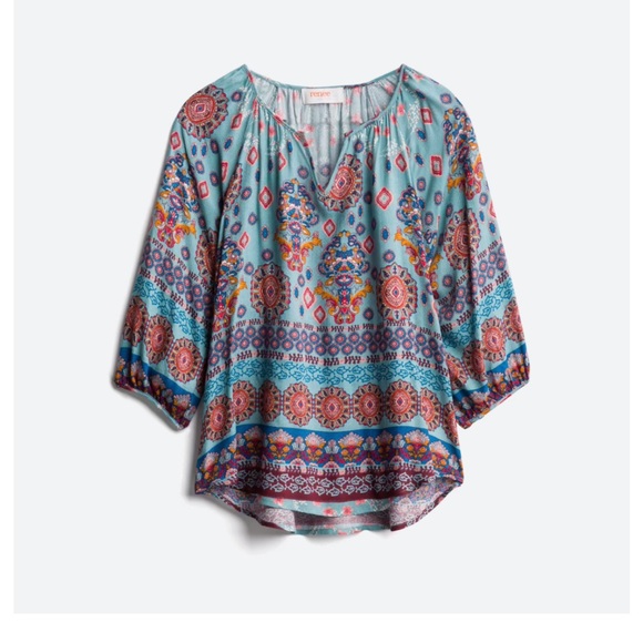 Matty Billow sleeve top - order prints, graphic, curved, hem - Picture 1 of 4